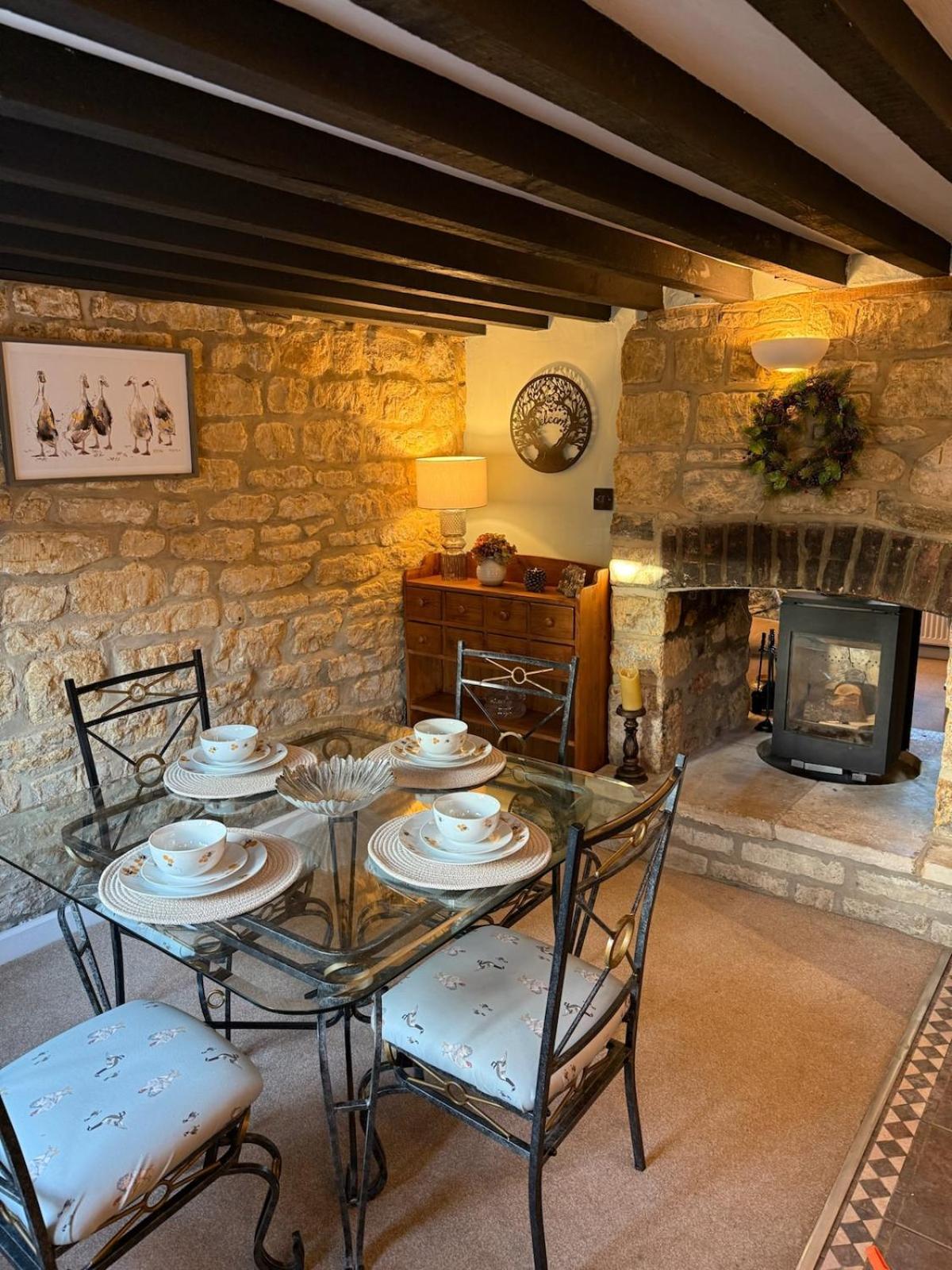 Broadlands (Adults Only) Hotel Bourton-on-the-Water ภายนอก รูปภาพ