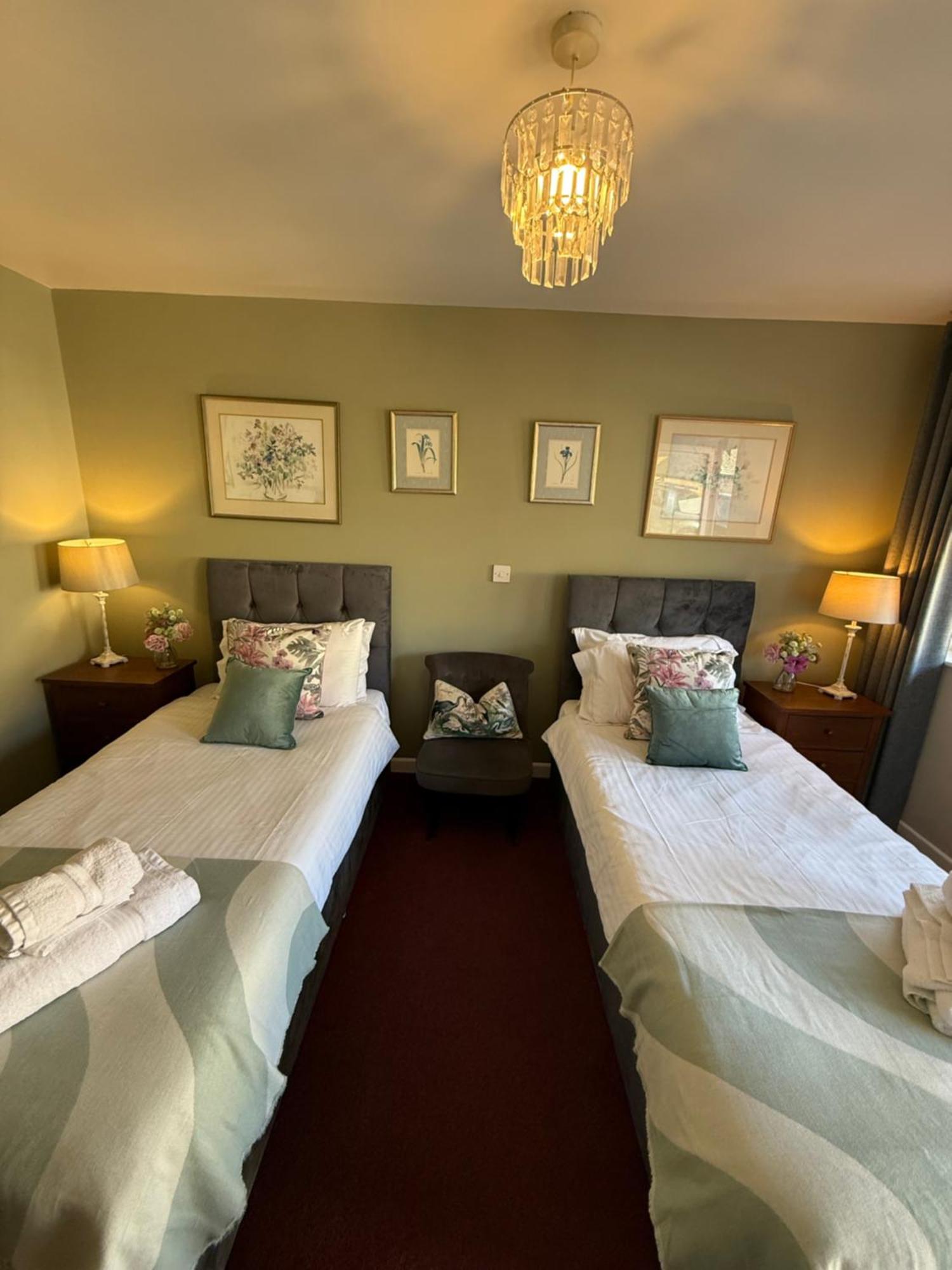 Broadlands (Adults Only) Hotel Bourton-on-the-Water ภายนอก รูปภาพ