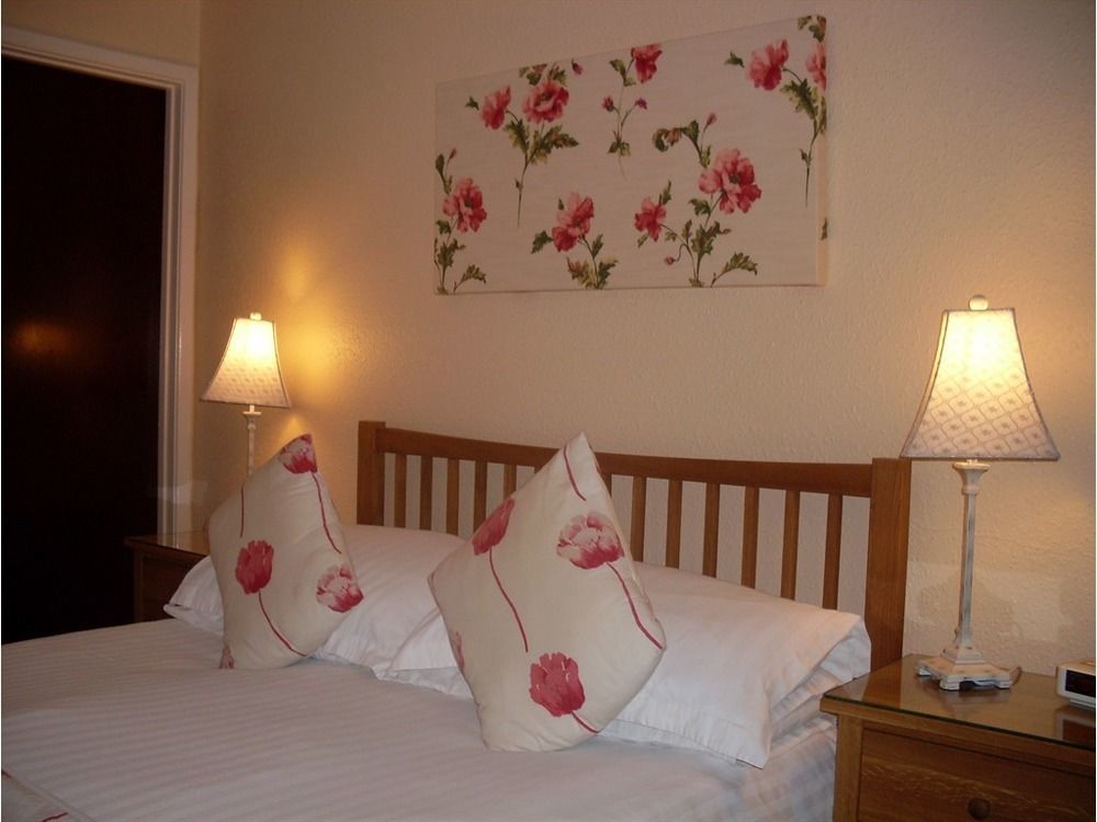Broadlands (Adults Only) Hotel Bourton-on-the-Water ภายนอก รูปภาพ