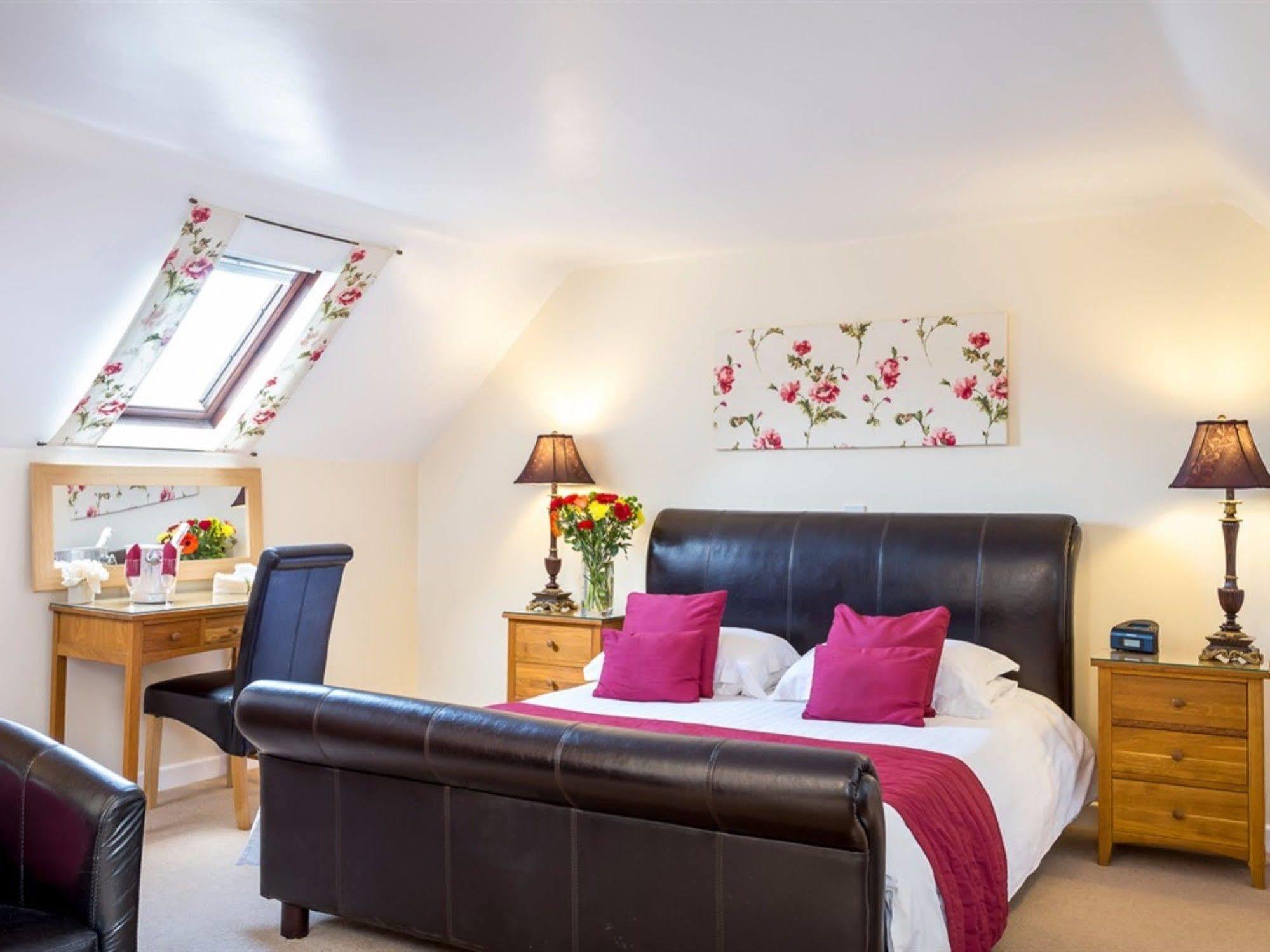 Broadlands (Adults Only) Hotel Bourton-on-the-Water ภายนอก รูปภาพ